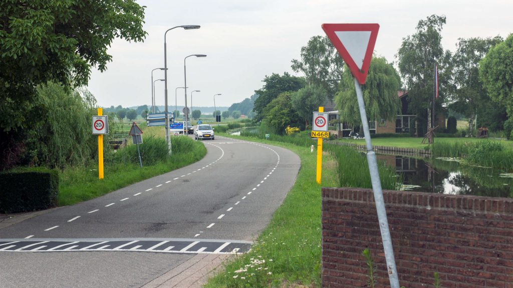 Foto van de Molenweg in Maasland. De foto wordt gebruikt op de pagina met de checklist aangaande het levenstestament.